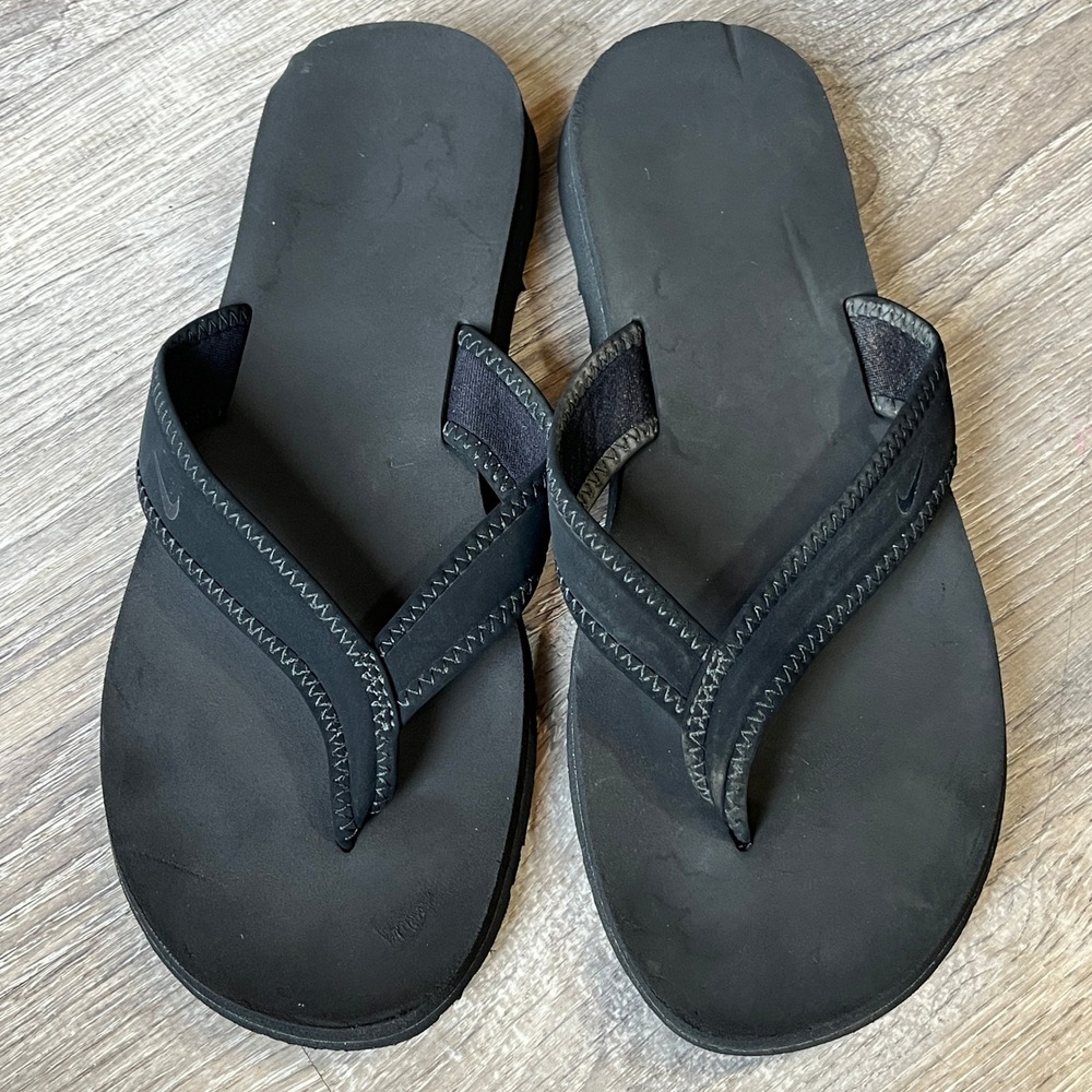Nike Celso Girl Womens Black Flip Flop Thong Sandals Size 8 W8 Zigzag Stitch